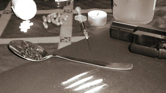 Abusivedrugs 130130 e1465850307242 1024x663